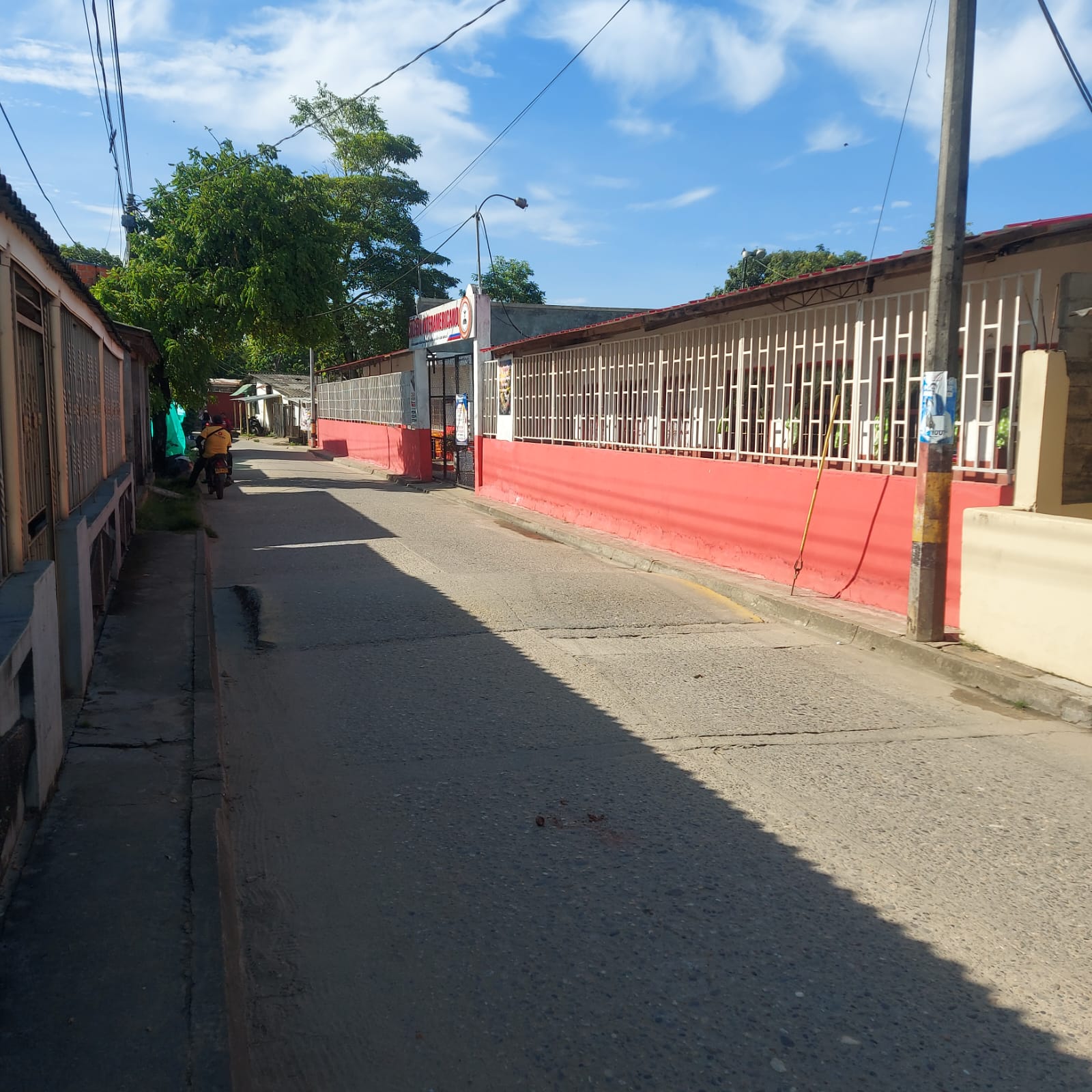 Entorno vial del Colegio Interamericano